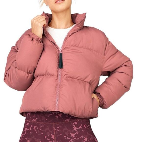 Fabletics Wander Cropped Puffer cherry mocha size small - Picture 1 of 7